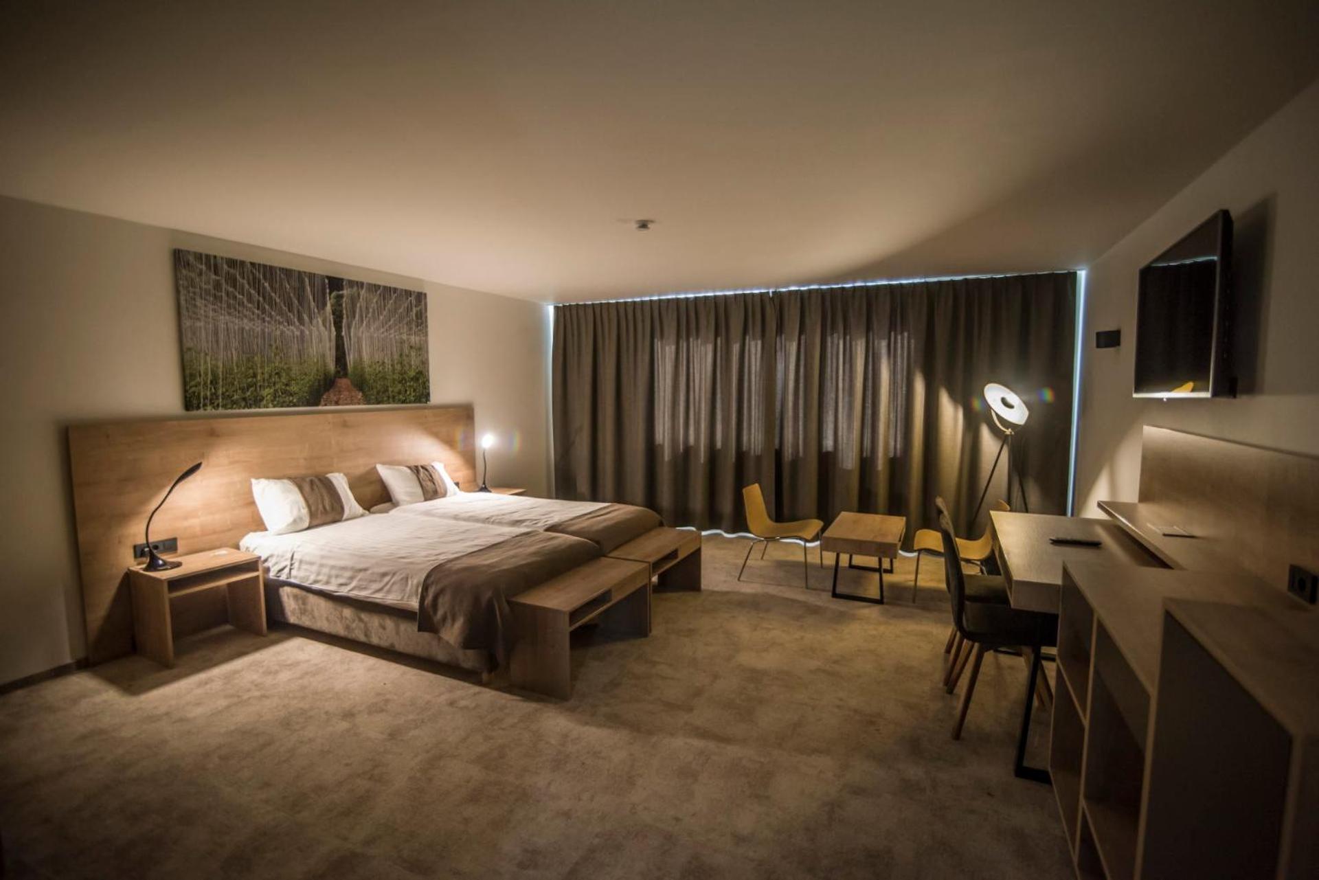 Hotel Prebold Bagian luar foto