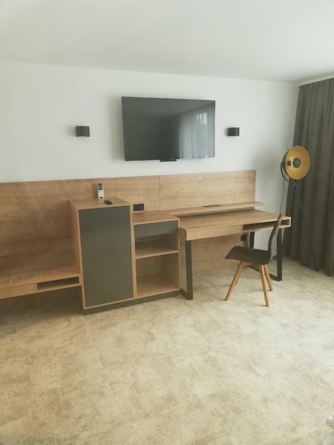 Hotel Prebold Bagian luar foto